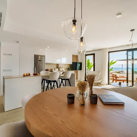 Apartment One80 By Mario