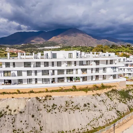 Apartment One80 By Mario *